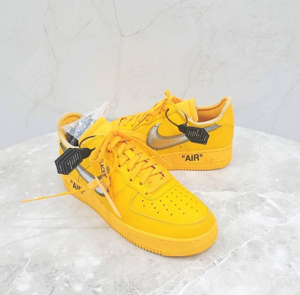 [럭스유] (새상품) 260 / 나이키 X 오프화이트 에어포스1 로우 유니버시티 골드