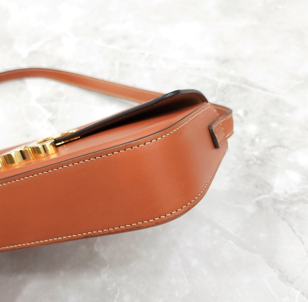 [럭스유] 셀린느 클로드 숄더백 내추럴 카프스킨 194143BFN.04LU