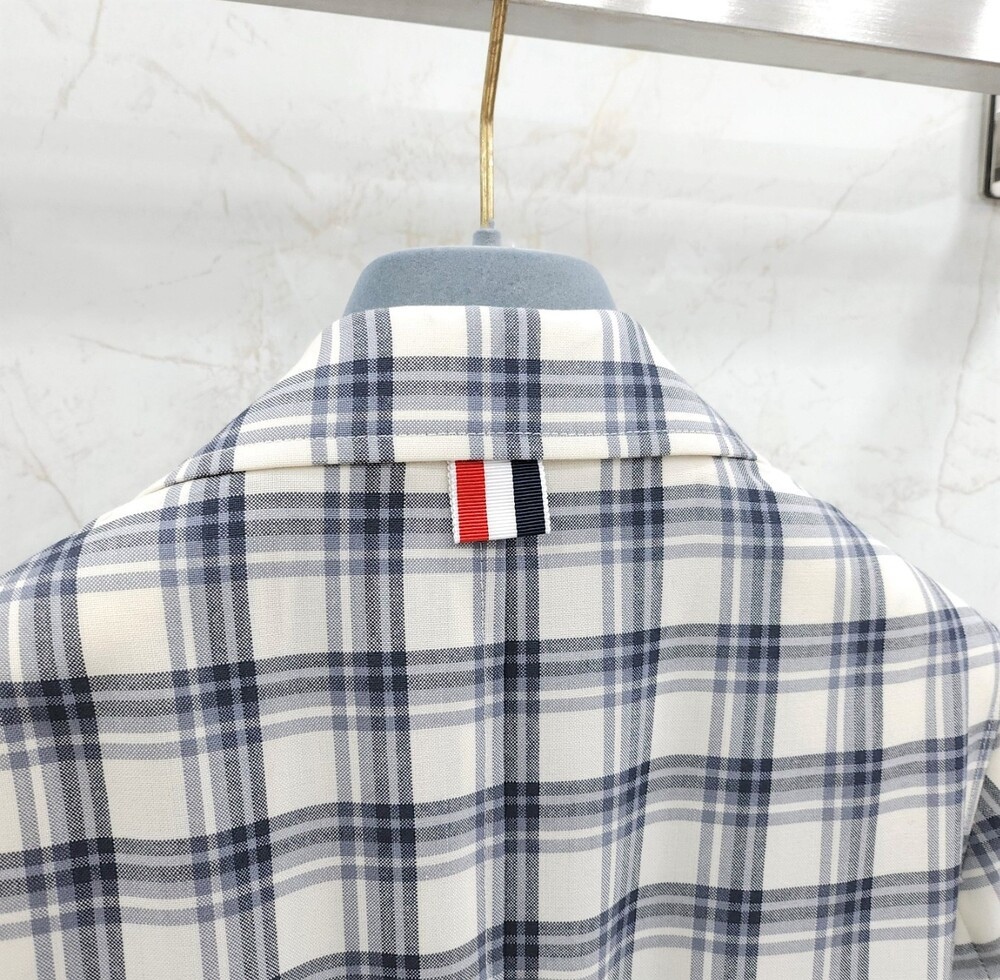 [럭스유] 38 / 톰브라운 그레이 타탄 체크 히든절개 싱글 여성 코트