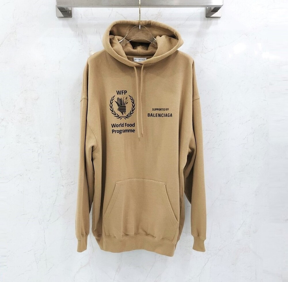 [럭스유] (새상품) S / 발렌시아가 WFP 로고 프린트 오버 후드 570792
