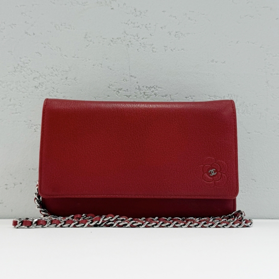 샤넬 까멜리아 WOC 레드 은장 크로스백 16번대