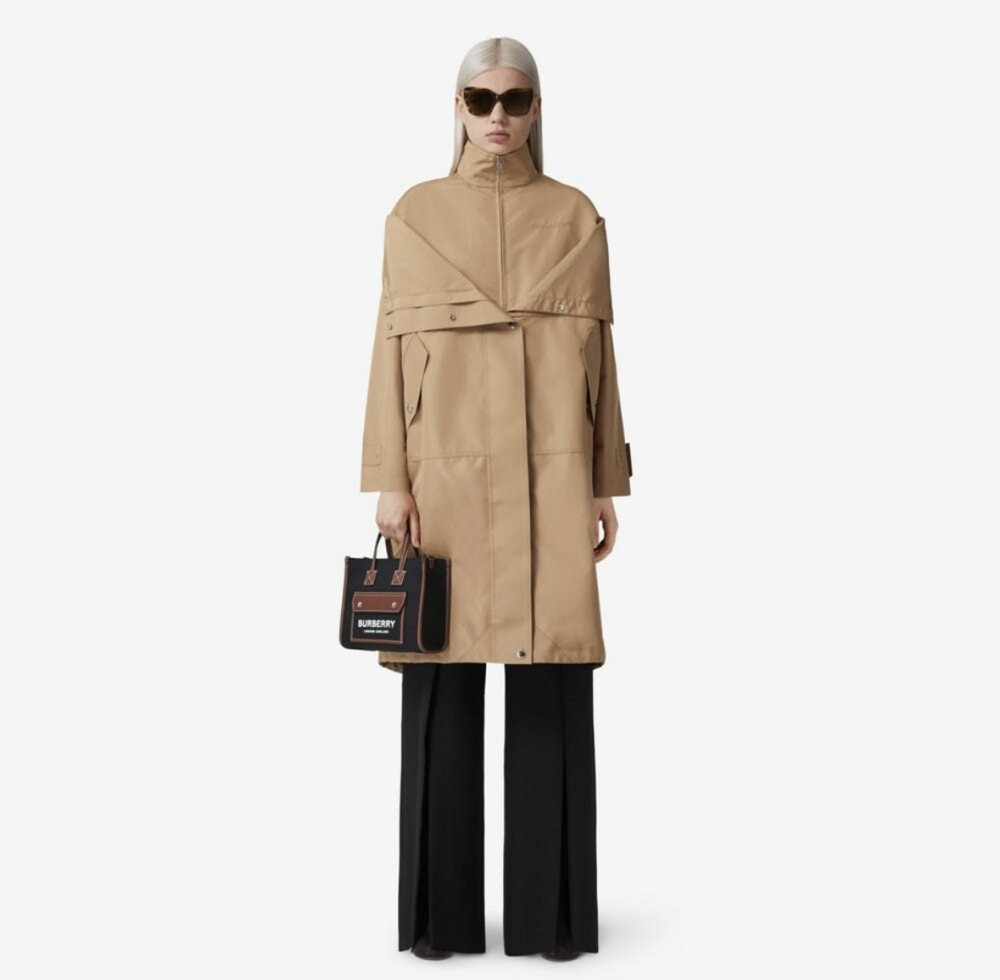 [럭스유] 버버리 미니 프레야 토트백 8055749