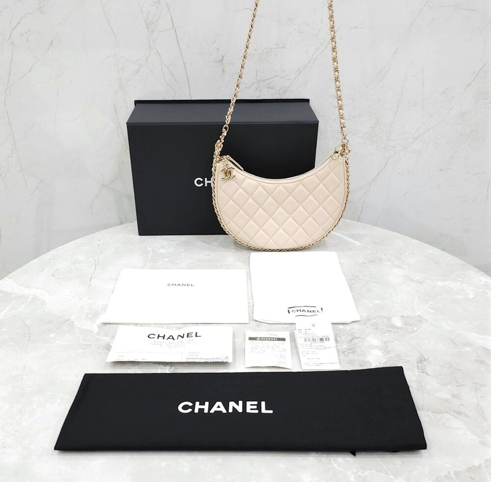 [럭스유] 샤넬 뉴문 호보백 스몰 에크루 샴페인골드 신형내장칩 AS3917
