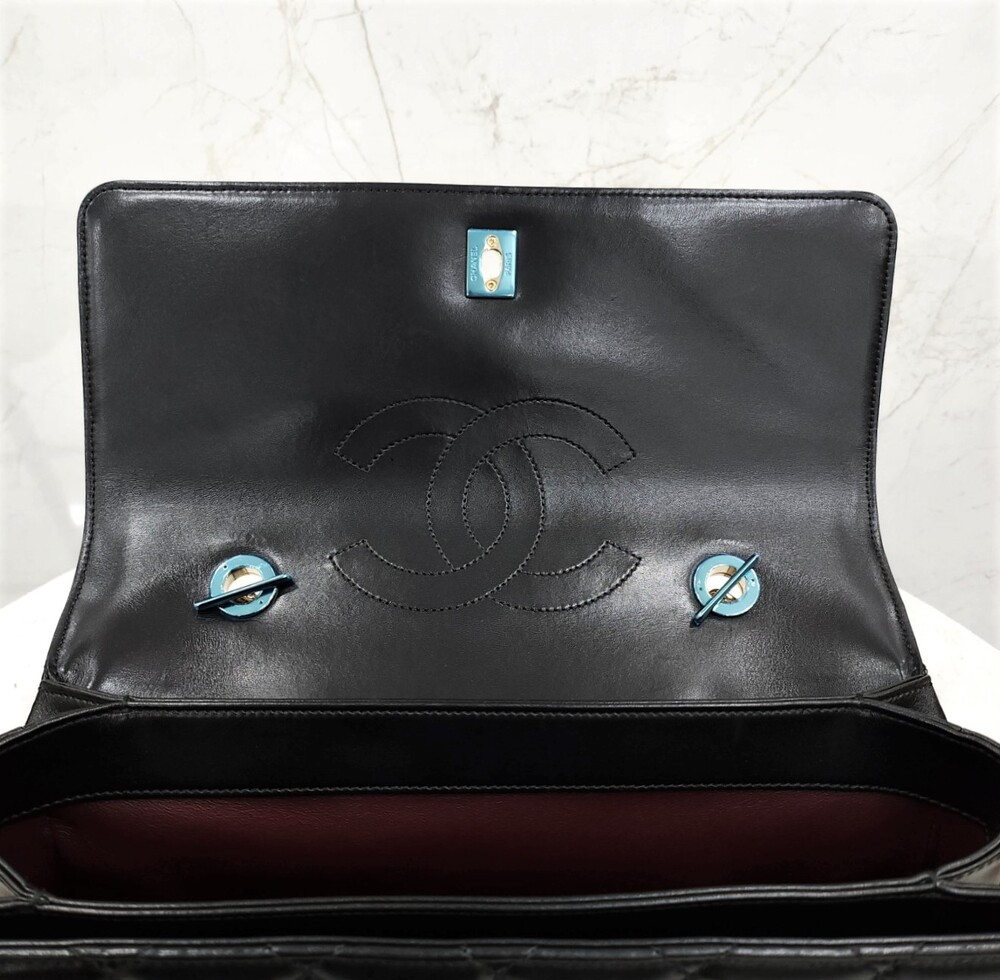 [럭스유] 샤넬 블랙 트렌디 CC 라지 탑핸들 체인 숄더백 23번대 A92237