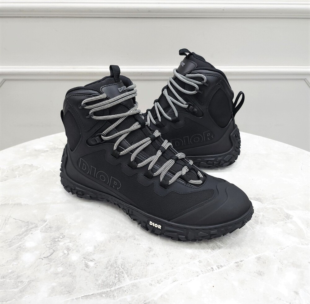 [럭스유] 42 / 디올 메쉬 로고 하이킹 B28 스니커즈