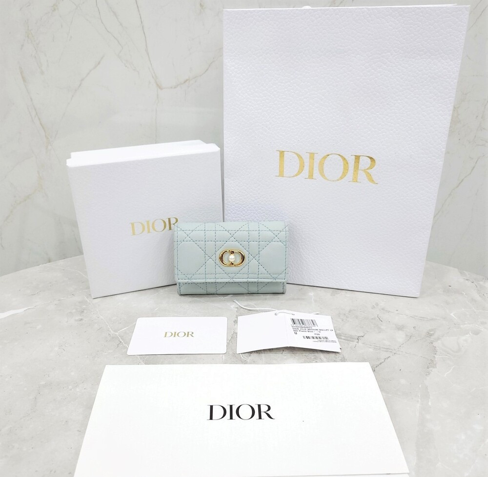 [럭스유] 디올 졸리 글리신 플라시드 블루 까나쥬 지갑 S3102UNJB