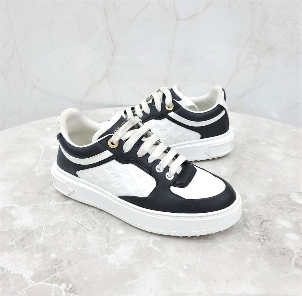 [럭스유] 37 / 루이비통 모노그램 타임아웃 스니커즈