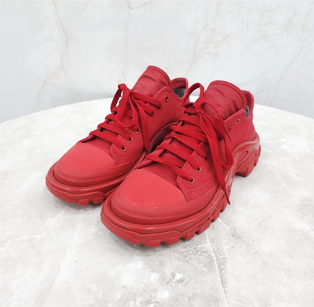 [럭스유] 250 / 아디다스 X 라프시몬스 레드 디트로이트 스니커즈