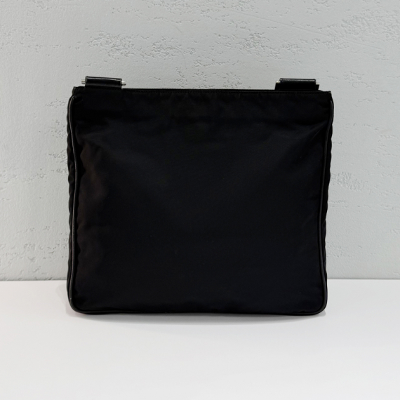 프라다 나일론 삼각로고 크로스백 2VH251