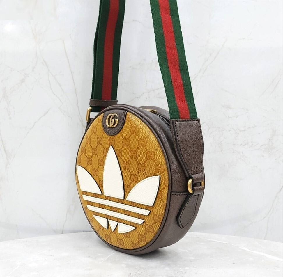 [럭스유] 구찌 X 아디다스 오피디아 숄더백 702640