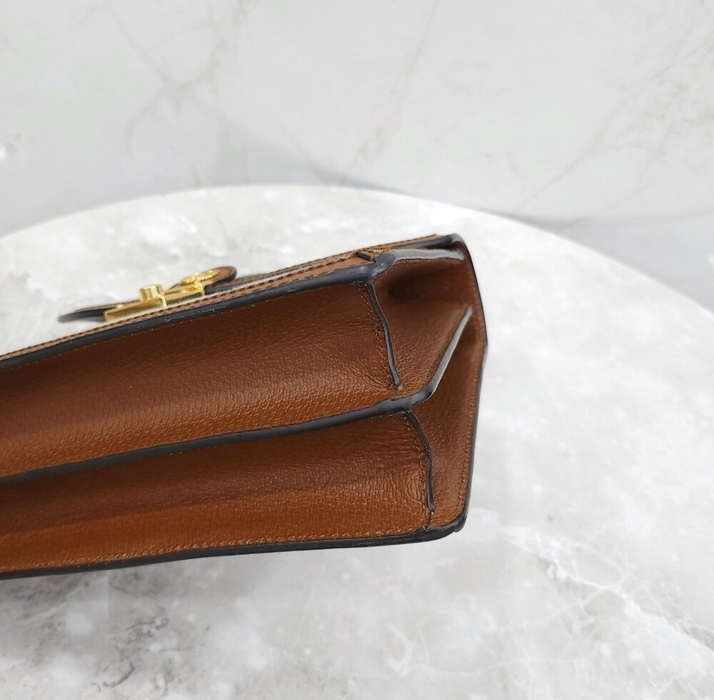 [럭스유] 구찌 GG 삼선 탑핸들 백 스몰