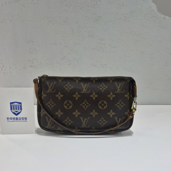 루이비통 모노그램 악세수아 포치백 M51980