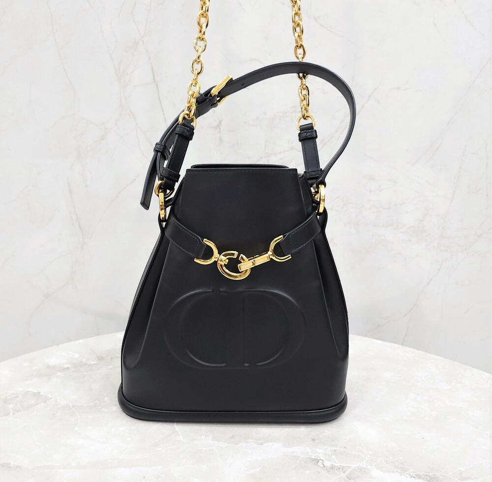 [럭스유] 디올 쎄 디올 미디엄 백 M2271UBHA_M900