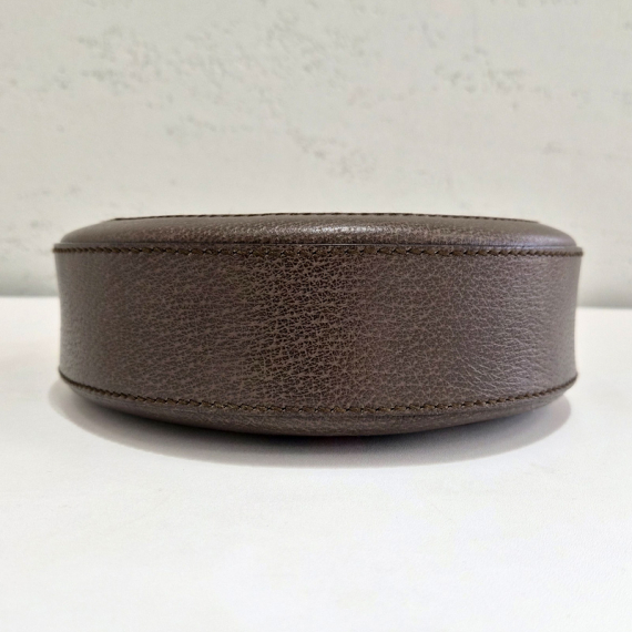 구찌 오피디아 GG 라운드 미니 숄더백 550618