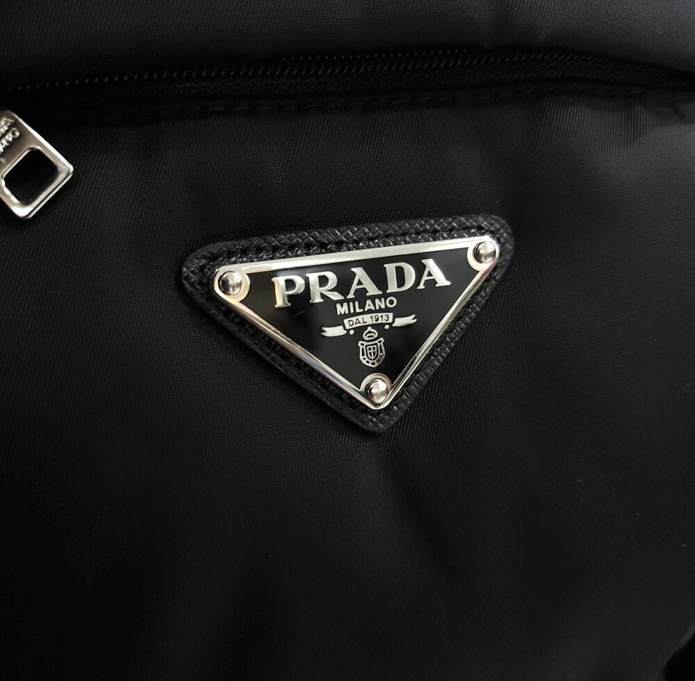 [럭스유] 38 / 프라다 코요테퍼 다운 패딩 점퍼 291534