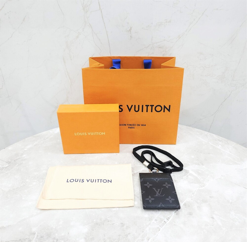 [럭스유] 루이비통 타이가라마 이클립스 카드홀더 스트랩 목걸이 M30763