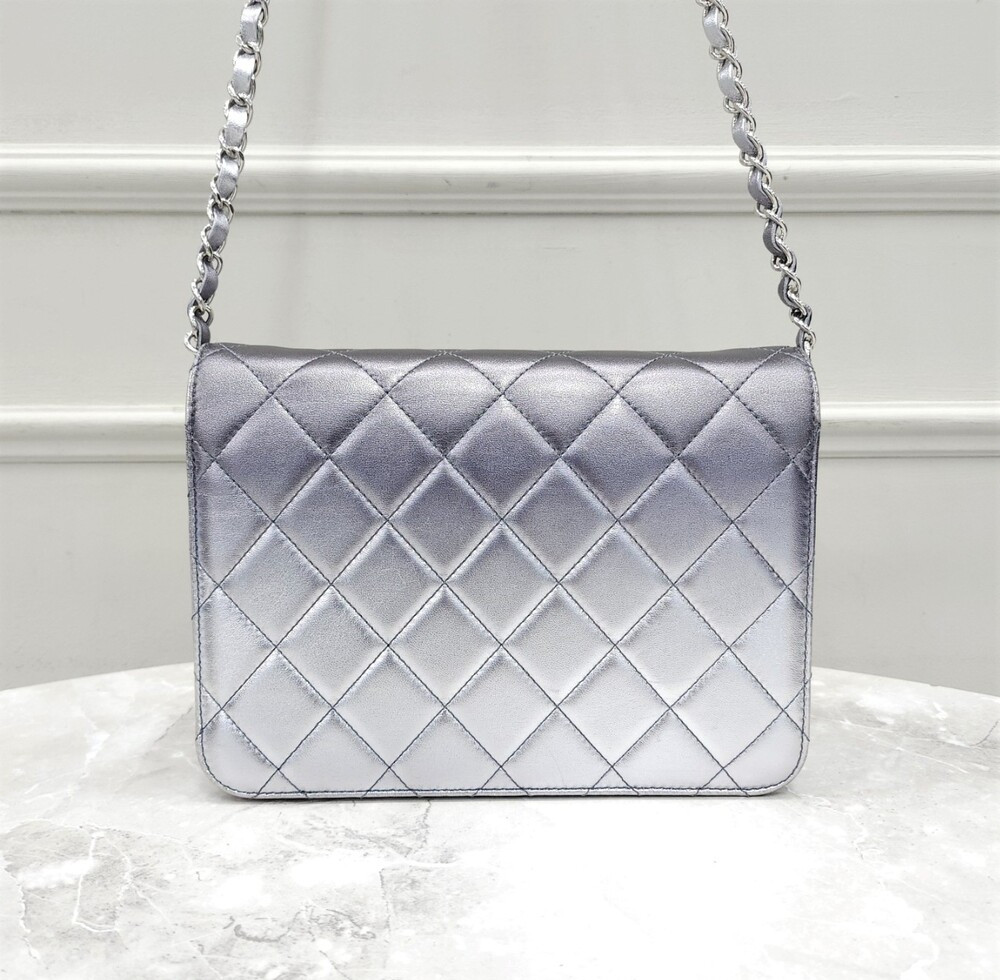 [럭스유] 샤넬 22C 크루즈 컬렉션 플랩백 신형내장칩