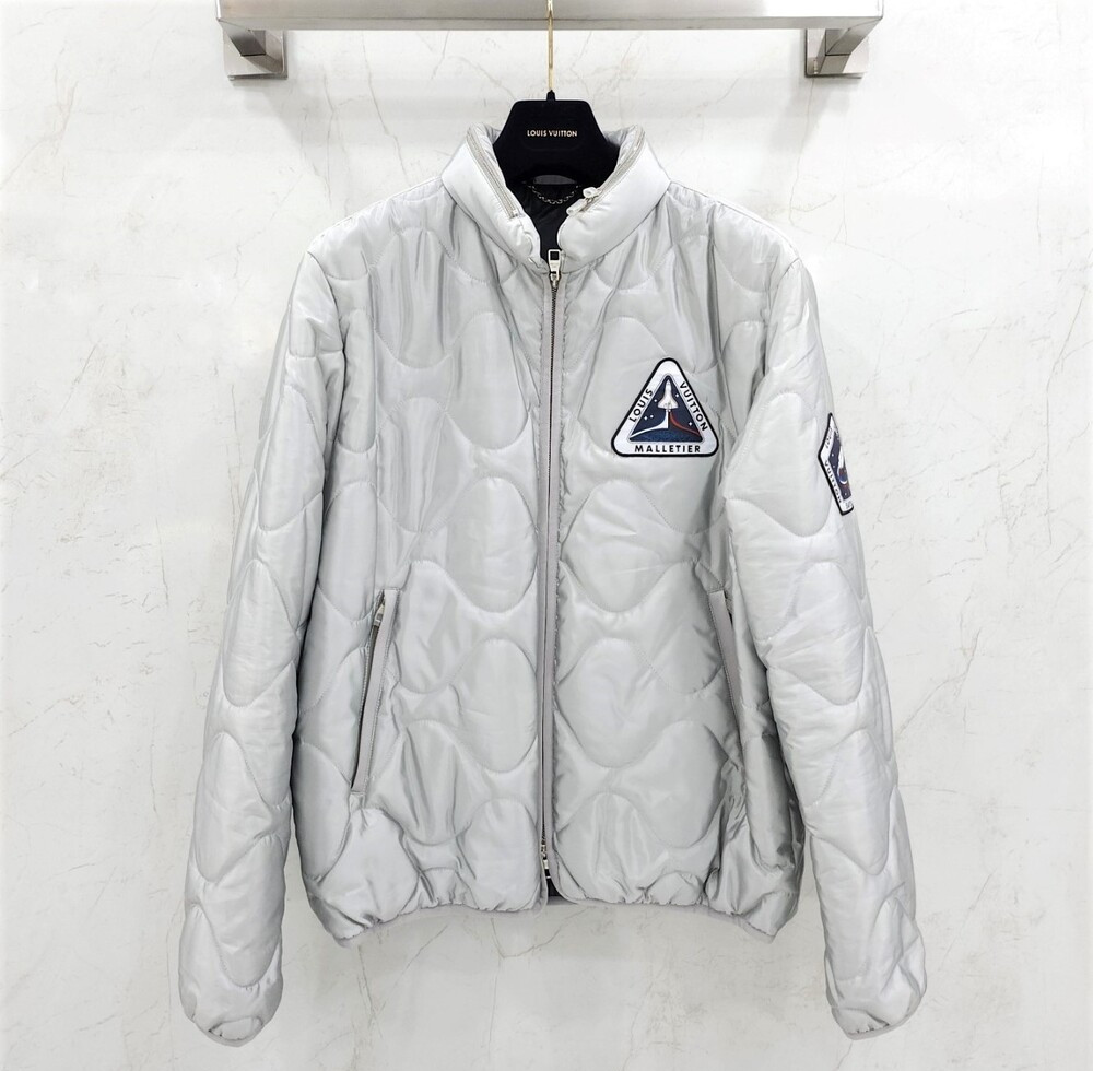 [럭스유] (새상품) 54 / 루이비통 실버 스페이스 패치 블루종 퀄팅 자켓
