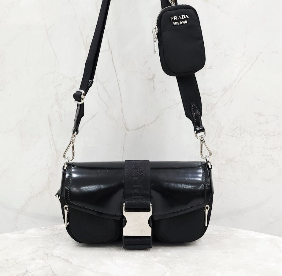 [럭스유] 프라다 포켓 나일론 브러시드 레더 숄더 크로스백 1BD295