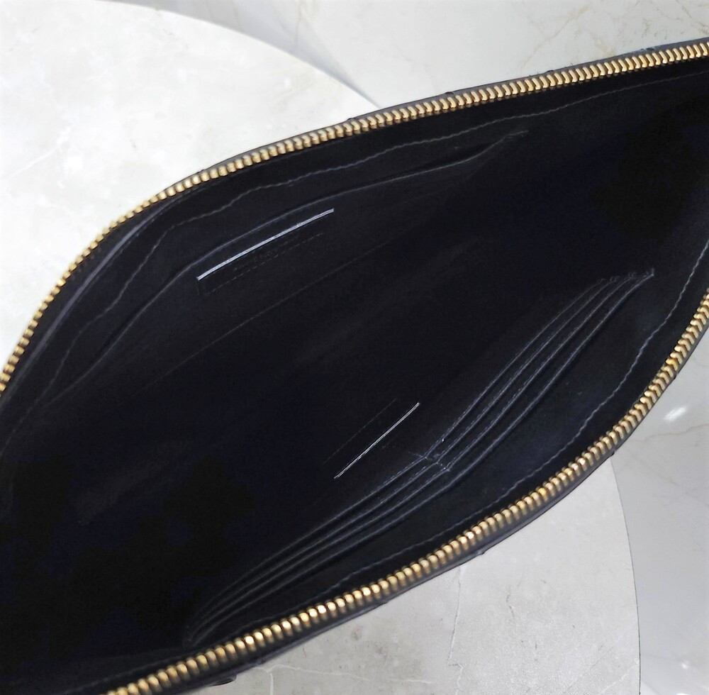 [럭스유] 생로랑 마틀라세 레더 스트랩 클러치 440222