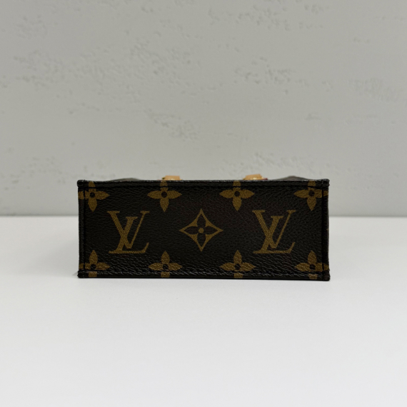 루이비통 쁘띠 삭 플라 토트백 23년 내장칩 M81295