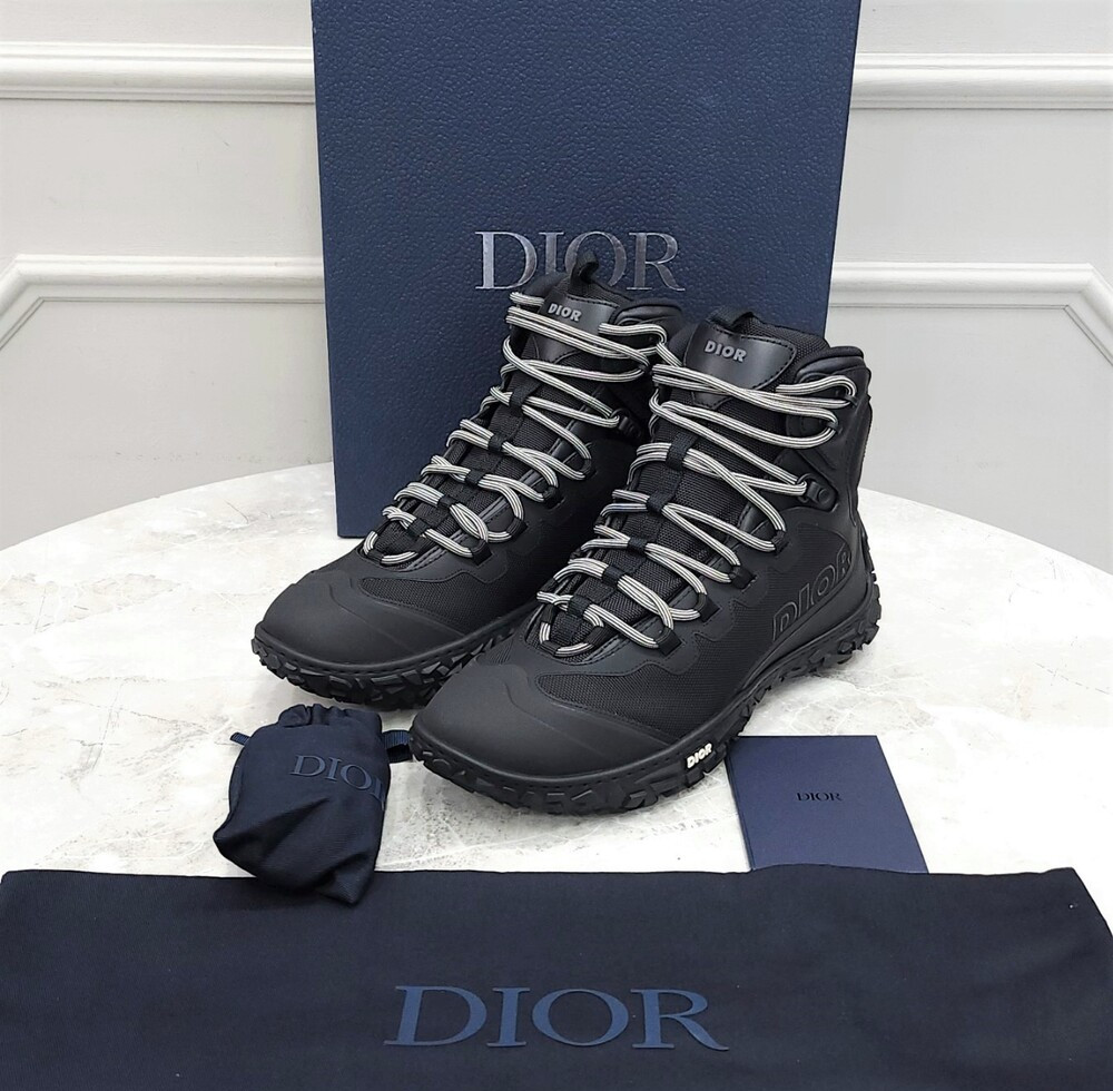 [럭스유] 42 / 디올 메쉬 로고 하이킹 B28 스니커즈