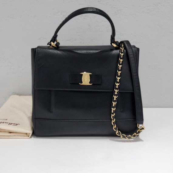 페라가모 바라 캘리 옥스퍼드 블랙 숄더백 21F558