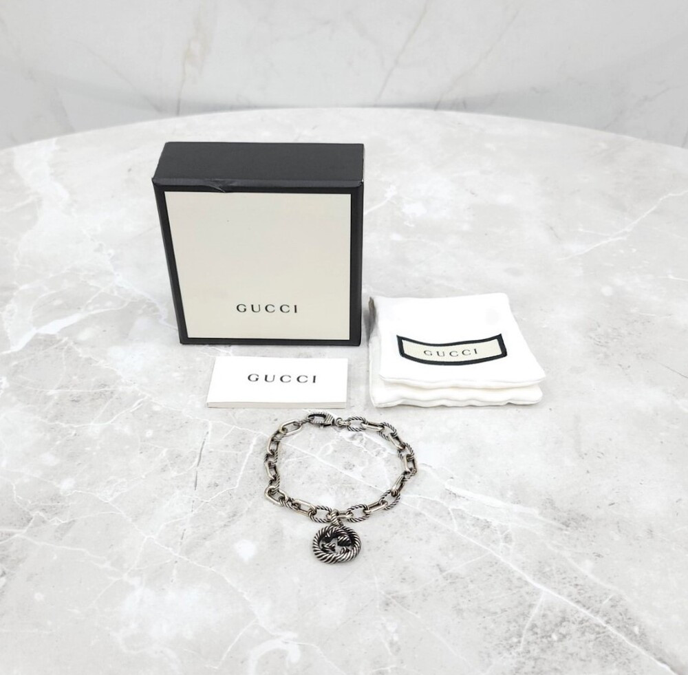 [럭스유] (새상품) 구찌 인터로킹 G 실버 쳬인 팔찌 607158