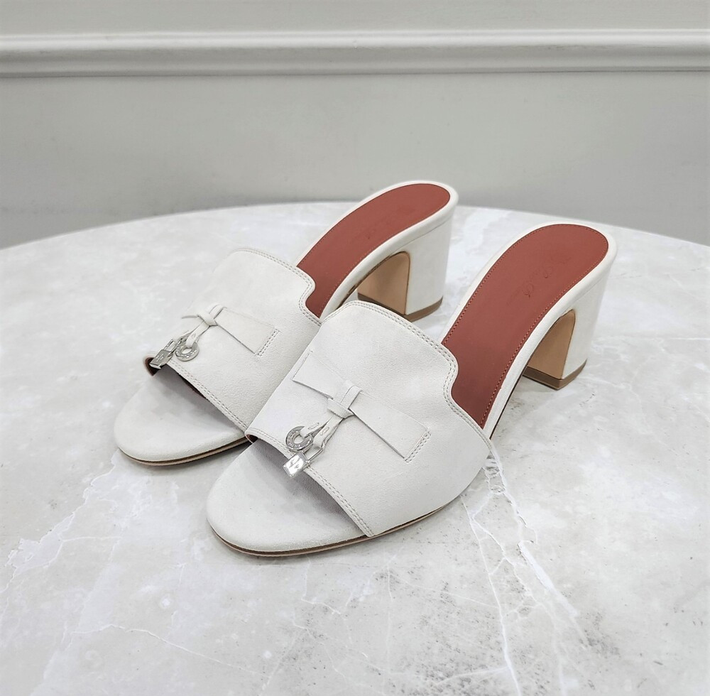 [럭스유] 38.5 / 로로피아나 썸머 참스 샌들 슬리퍼