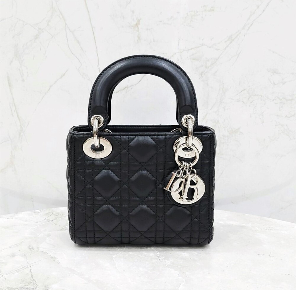 [럭스유] 디올 레이디 디올 미니 백 블랙 까나쥬