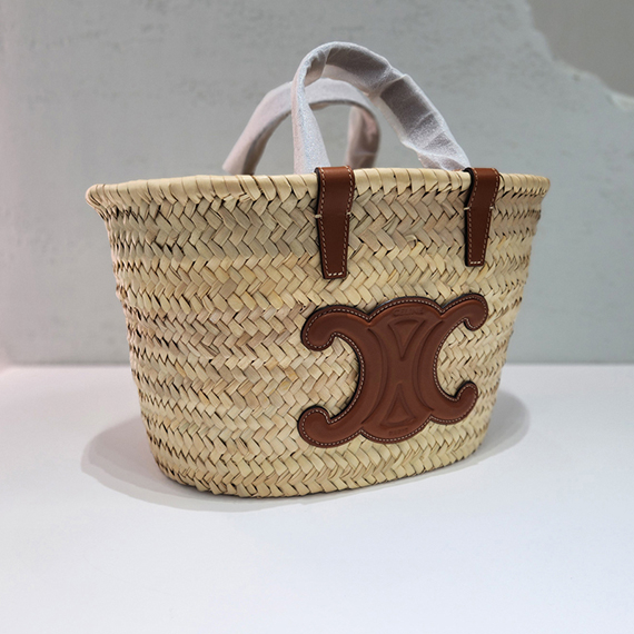 셀린느 트리옹프 파니에 라탄 토트백 새상품 194002