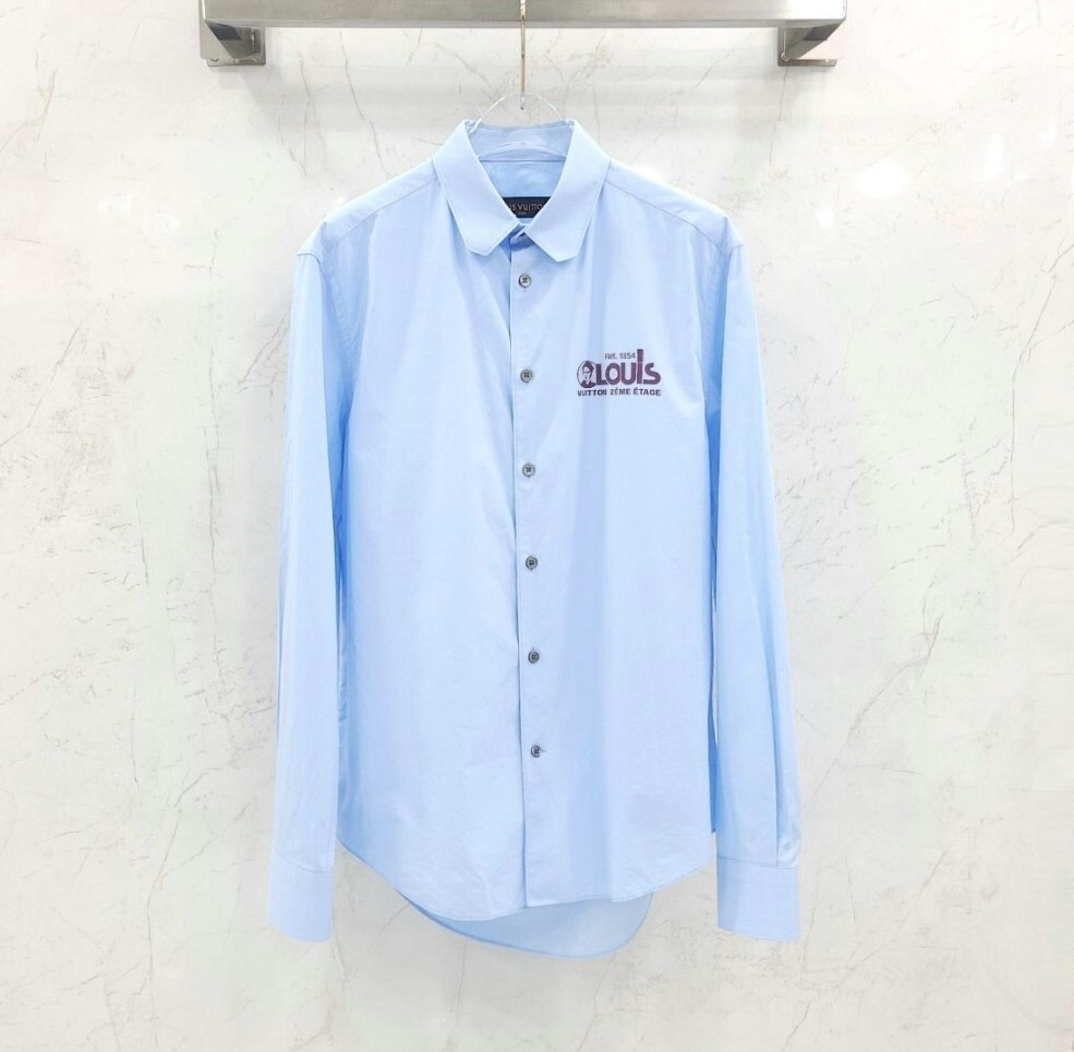 [럭스유] (새상품)  S / 루이비통 로고 프린팅 레귤러 블루 셔츠