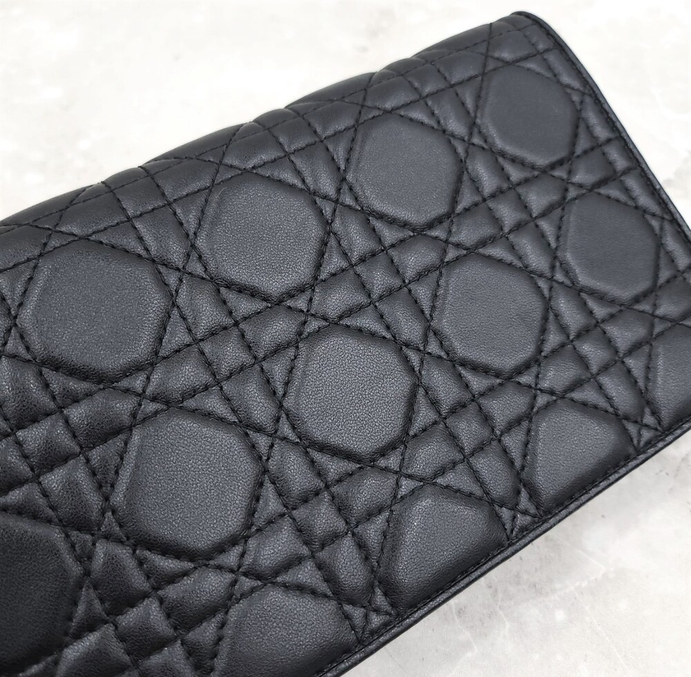 [럭스유] 디올 레이디 디올 파우치 체인백 블랙 까나쥬 S0204ONMJ