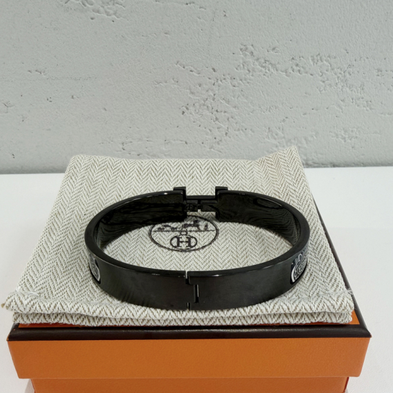 에르메스 클릭아슈 프린트 남성 팔찌 25년 미사용 H705412