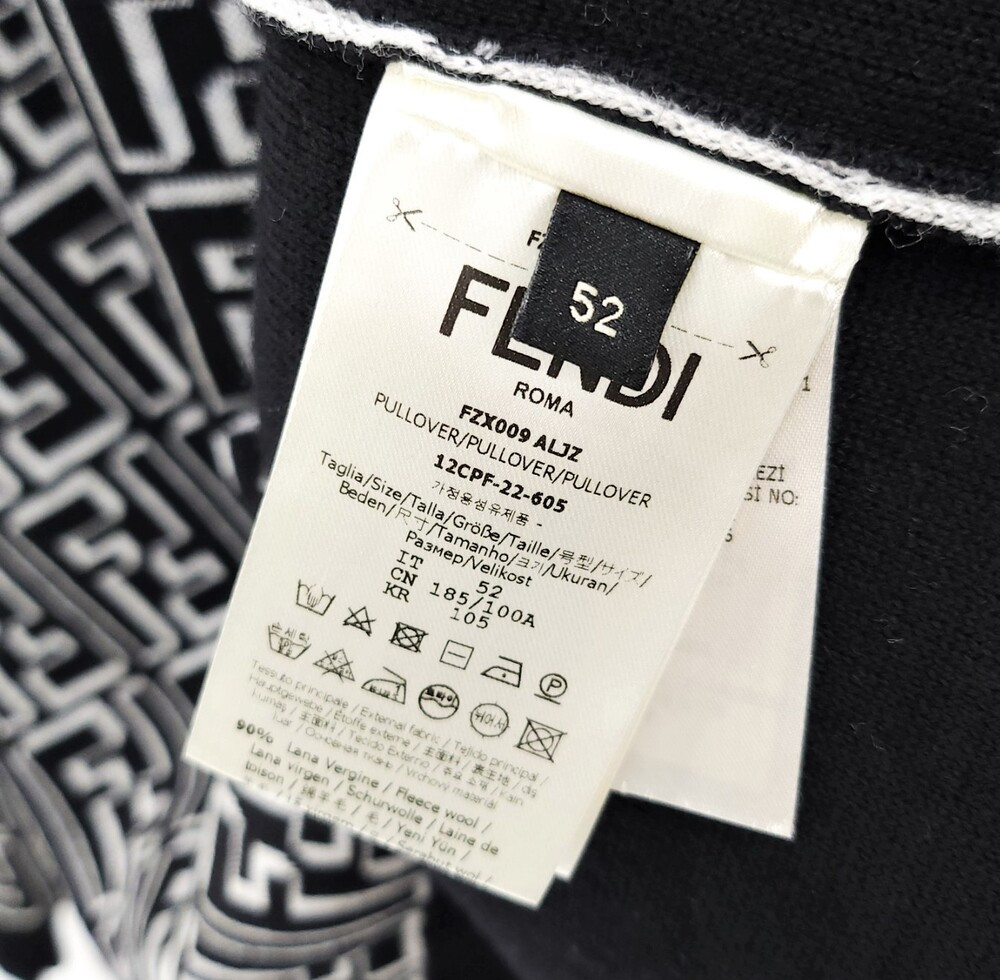 [럭스유] 52 / 펜디 FF 로고 라운드 울 니트 블랙 FZX009