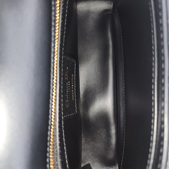 디올 까나쥬 카로 스몰 블랙 숄더백 24년 M9241UWHC