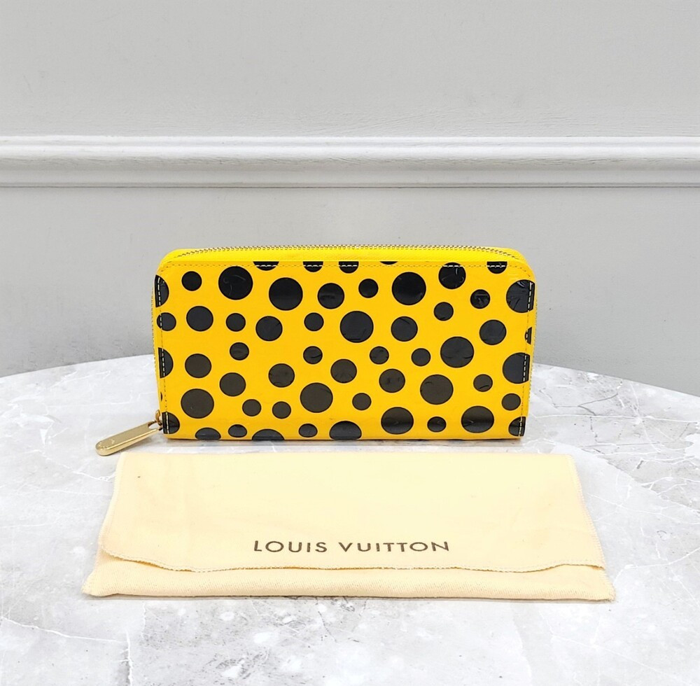 [럭스유] 루이비통 X 쿠사마야요이 한정판 토트 인피니티 지퍼 장지갑