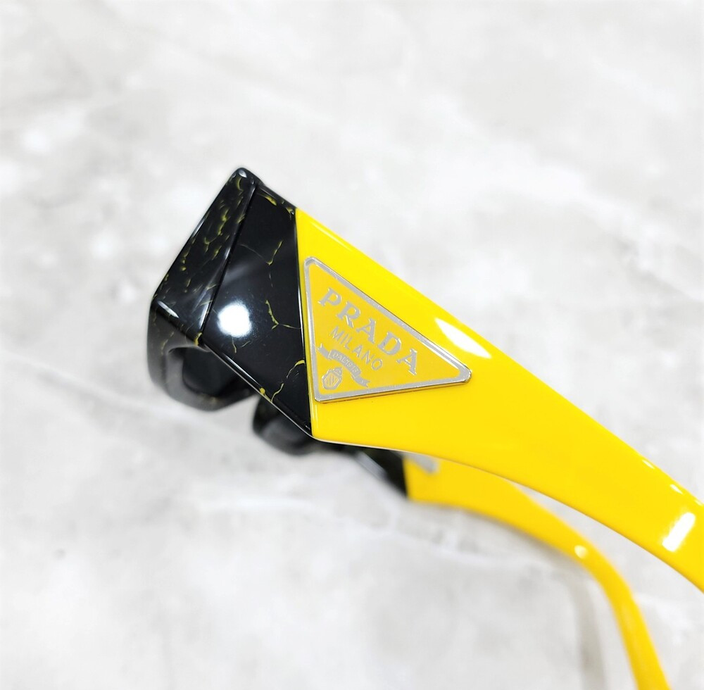 [럭스유] 프라다 삼각로고 선글라스