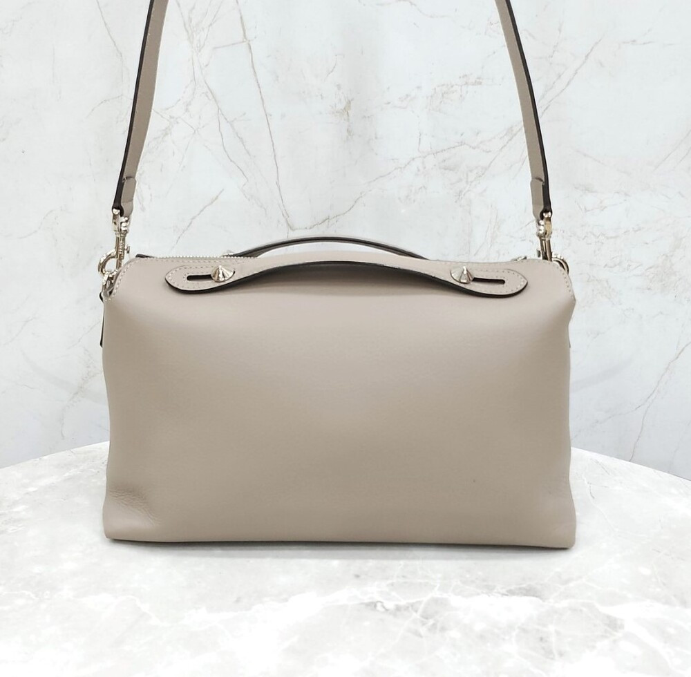 [럭스유] 펜디 바이더웨이 토트 숄더백 8BL125