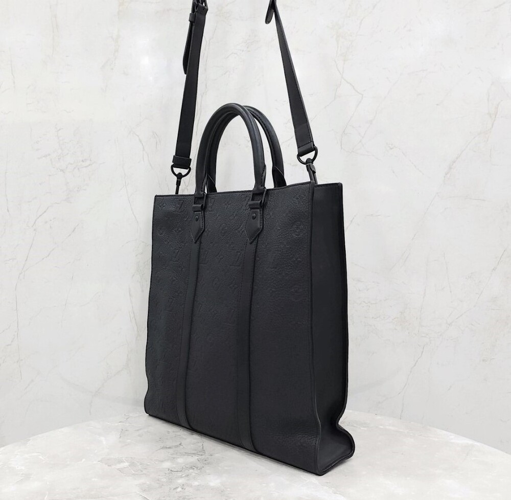 [럭스유] 루이비통 삭 플라 NV 토뤼옹 레더 토트 숄더백 M21866