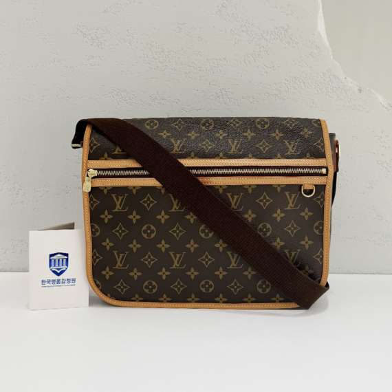 루이비통 모노그램 보스포어 GM 크로스백 M40105