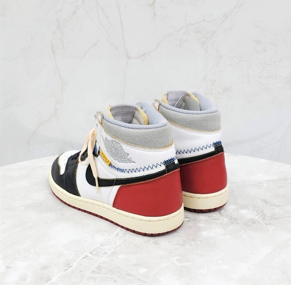 [럭스유] 260 / 나이키 조던1 X 유니온 레트로 하이 블랙토 스니커즈