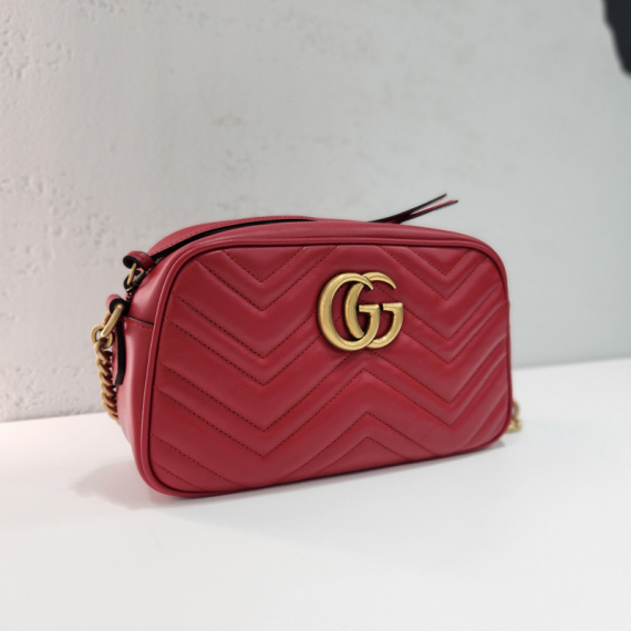 구찌 GG 마몬트 마틀라세 크로스백 447632