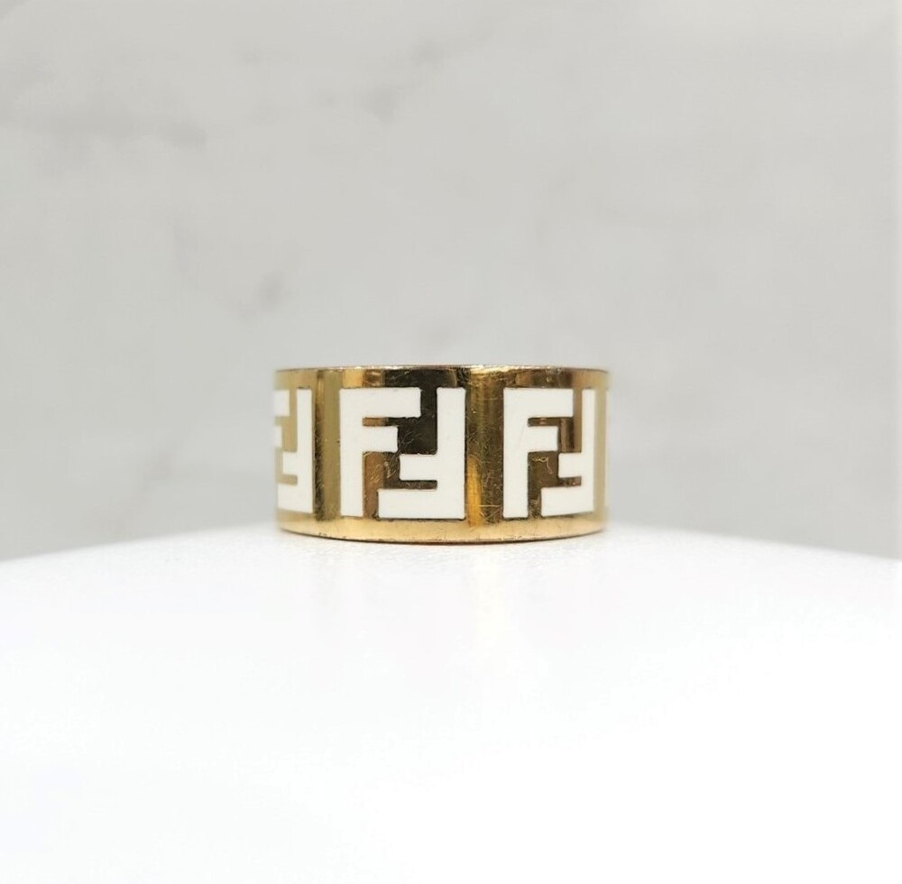 [럭스유] 펜디 FF 포에버 골드 화이트 와이드 밴드 링 M