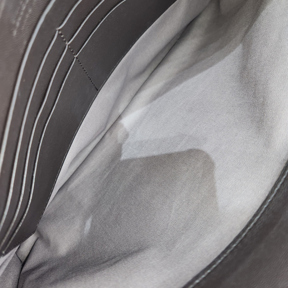 보테가베네타 인트레치아토 다크브라운 클러치백 522430