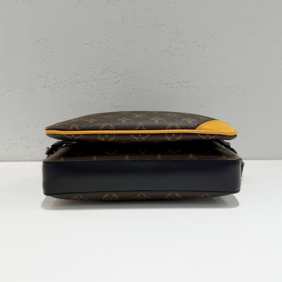 루이비통 모노그램 트리오 메신저 크로스백 내장칩 M46694