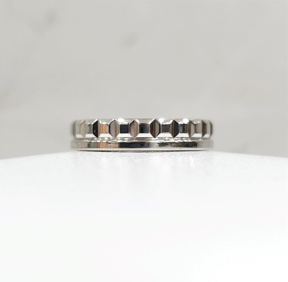 [럭스유] 부쉐론 콰트로 레디언트 에디션 웨딩밴드 링 50호