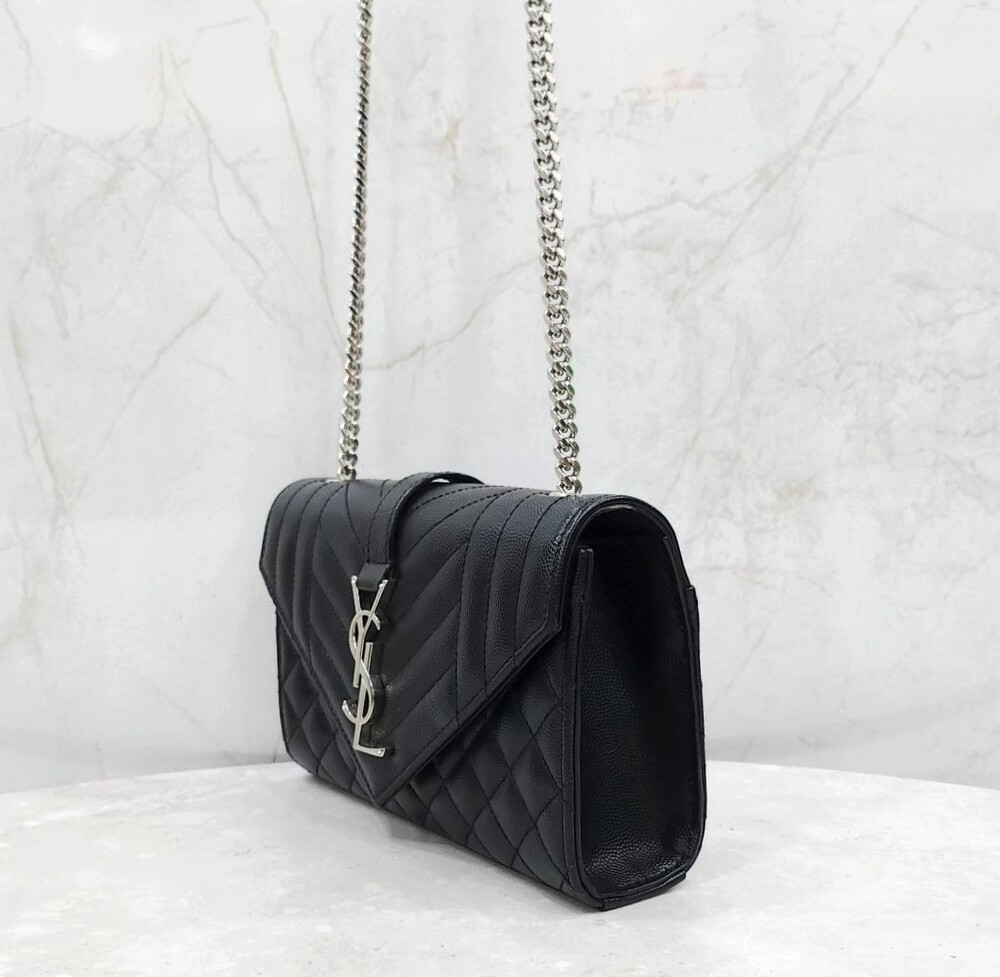 [럭스유] 생로랑 그랑 드 뿌드르 레더 엔벨로프 스몰 체인백 600195