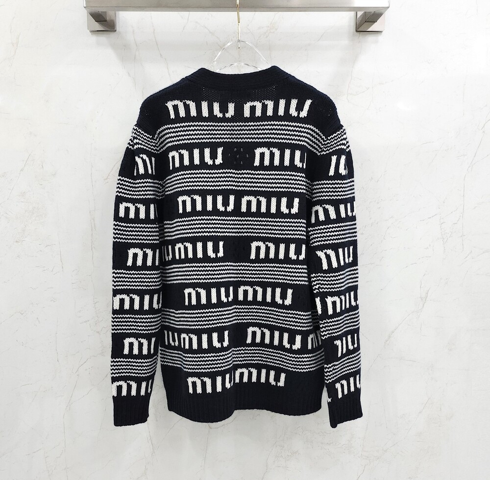 [럭스유] (새상품) 36 / 미우미우 로고 스트라이프 캐시미어 가디건 MMF685