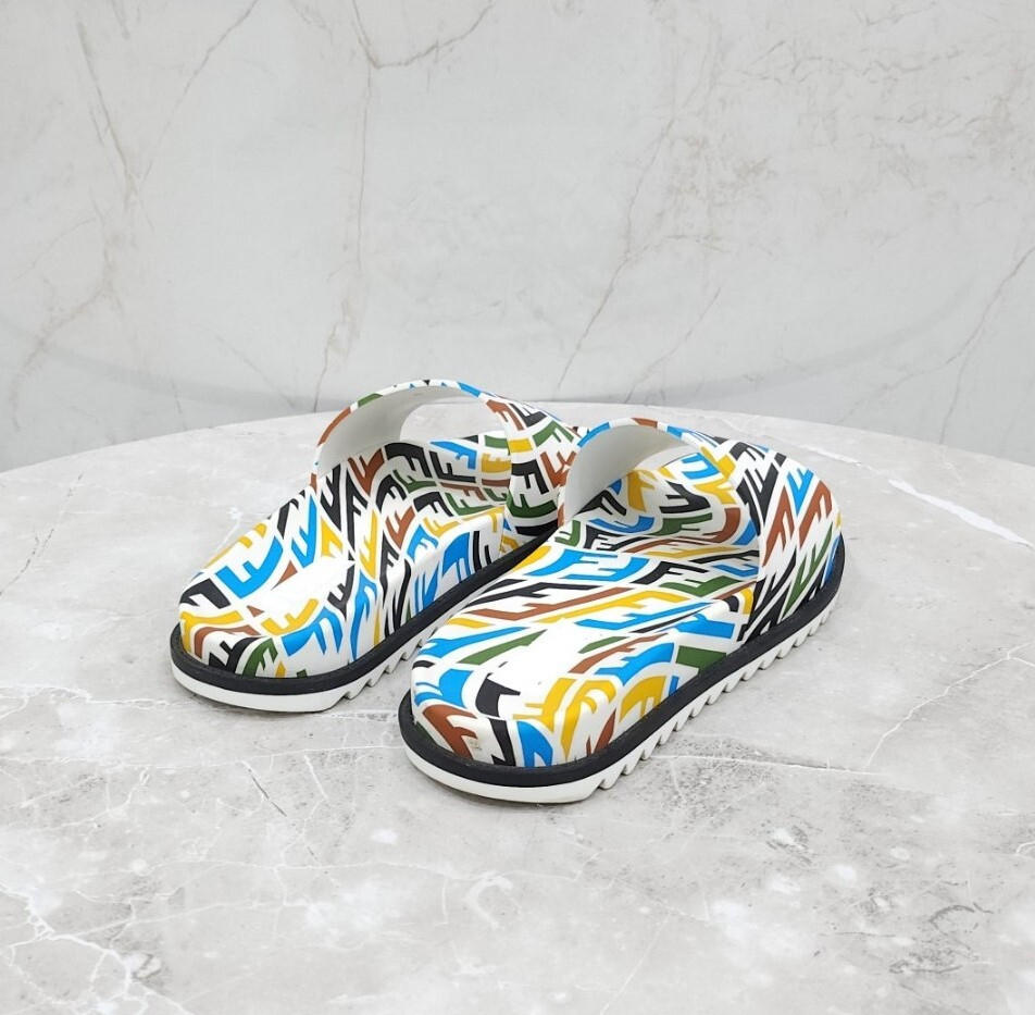 [럭스유] 6 / 펜디 FF 로고 프린팅 슬리퍼 7X1433